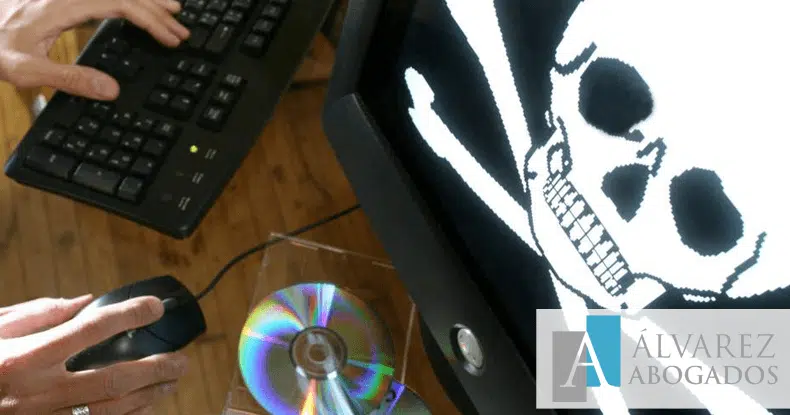 abogado delitos piratería