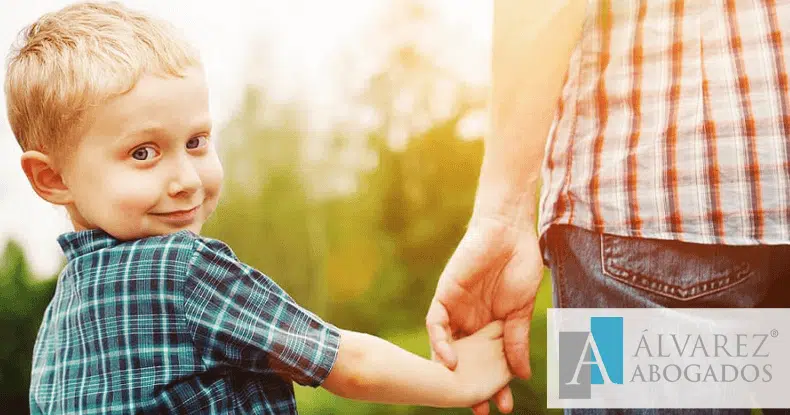 Hijos menores Redes Sociales