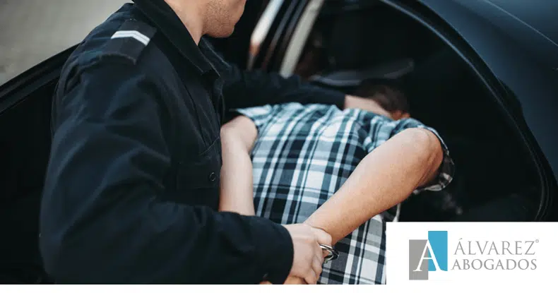 Delitos atentado y resistencia a la autoridad