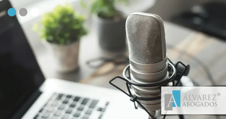 El sector legal apuesta por el pódcast